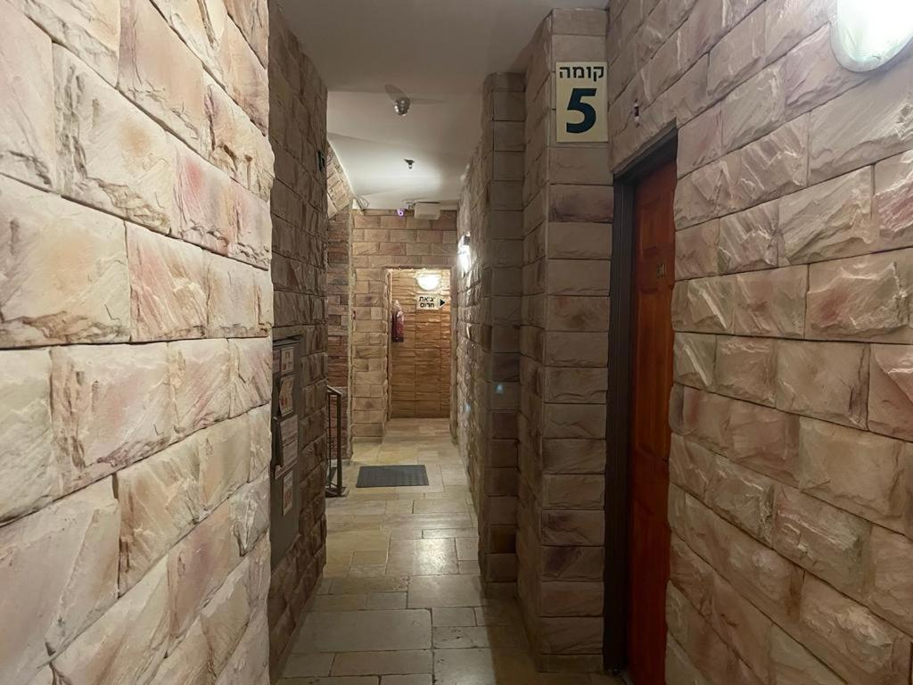 Hotel Club Ramon Mitzpe Ramon Esterno foto