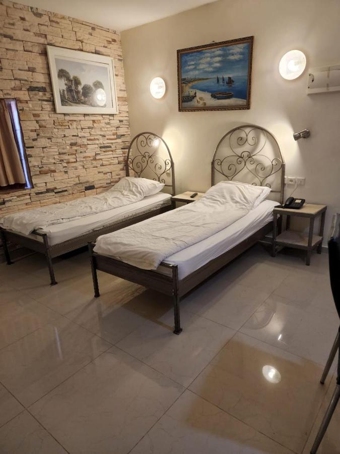 Hotel Club Ramon Mitzpe Ramon Esterno foto